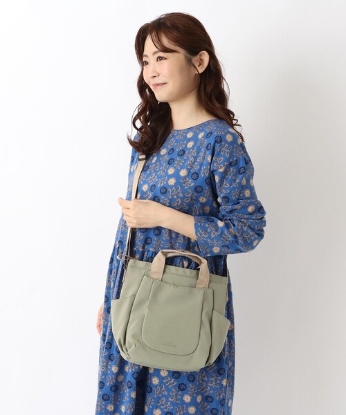 one'sterrace(ワンズテラス)の「anello IRIS 2WAYトート(トートバッグ・レディース・ブルー系その他7/ライトグリーン系/ブラック系8・99)」の17枚目の写真
