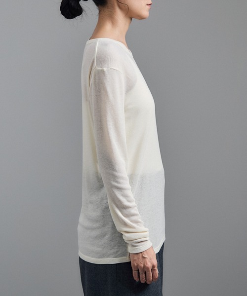 SALON adam et rope'（サロン アダム エ ロペ）の「【WEB限定】シアーウールロングスリーブブルオーバー（Tシャツ/カットソー・レディース・オフホワイト/ブラウン/ブラック・FREE）」の16枚目の写真