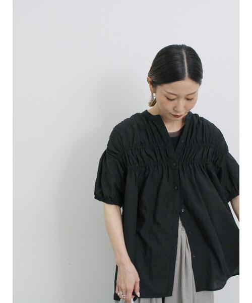 Samansa Mos2 blue(サマンサモスモスブルー)の「シャーリングチュニック(シャツ/ブラウス・レディース・レッド系その他/ブラック/ライトベージュ・F)」の10枚目の写真