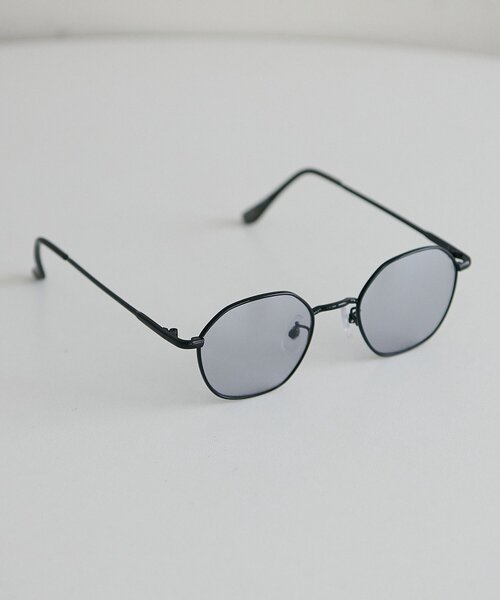 DISCOAT（ディスコート）の「【ユニセックス】メタルフレームオクタゴンサングラス（サングラス・レディース・ブラウン/ダークブルー/クリア・FREE）」の3枚目の写真