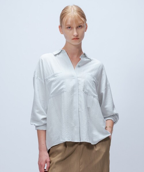 cloenc(クロエンス)の「【手洗い可】フィブリルサテンシャツ(シャツ/ブラウス・レディース・ナチュラル/カーキ/サックスブルー/ピンク・02/01)」の3枚目の写真