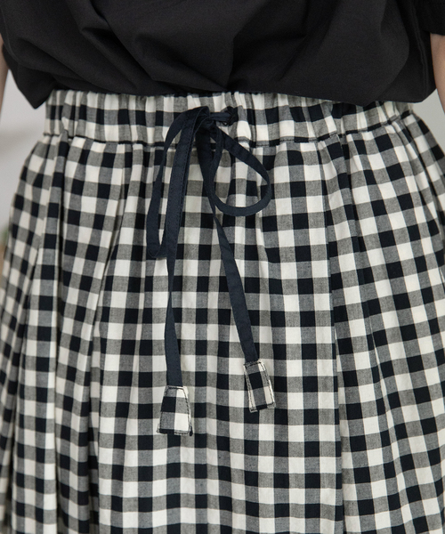 POU DOU DOU（プードゥドゥ）の「ギンガムチェックタックスカート（スカート・レディース・ブラック/グリーン・M）」の20枚目の写真