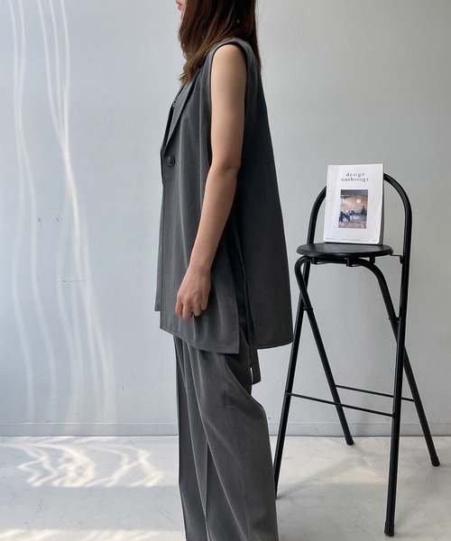 AS KNOW AS plus（アズノゥアズプラス）の「♪サイドベルトベストジャケット　セットアップ可能（ベスト・レディース・ブラック/モカ/グレー・FREE）」の17枚目の写真