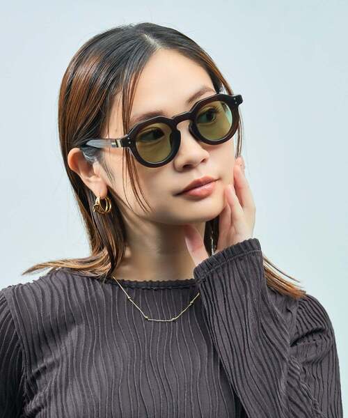 UNITED ARROWS（ユナイテッドアローズ）の「Zoff｜UNITED ARROWS｜ウェリントン型 サングラス [Luxe] クラウンパント 太縁 紫外線対策 UVカット ユニセックス ユナイテッドアローズ（サングラス・レディース・クリア/ブラック/ブラウン系その他5・FREE）」の8枚目の写真