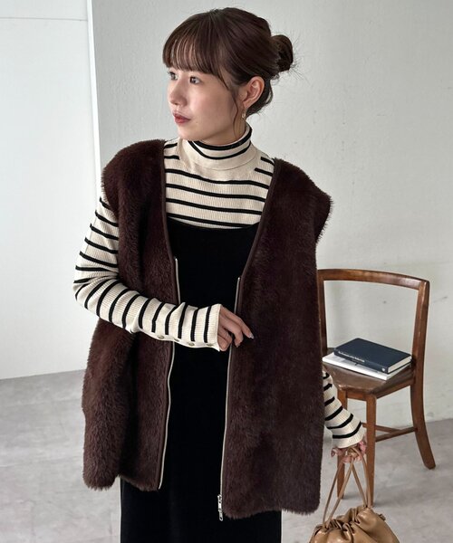 DISCOAT（ディスコート）の「【ユニセックス】ミンクライクファーベスト（ベスト・レディース・ダークブラウン/キャメル/アイボリー・FREE）」の4枚目の写真