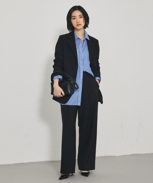 qualite(カリテ)の「袖スリットレギュラーシャツ/オフィスカジュアル(シャツ/ブラウス・レディース・ブラウン/サックスブルー/オフホワイト・フリー)」の6枚目の写真