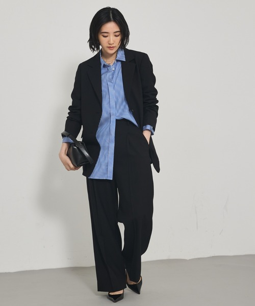 qualite(カリテ)の「袖スリットレギュラーシャツ/オフィスカジュアル(シャツ/ブラウス・レディース・ブラウン/サックスブルー/オフホワイト・フリー)」の7枚目の写真