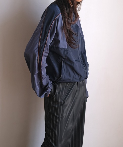 AKTE（アクテ）の「コントラストトラックジャケット（その他アウター・レディース・グレー系/ネイビー系・FREE）」の20枚目の写真