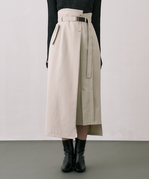 UNITED TOKYO（ユナイテッドトウキョウ）の「【WEB限定カラーあり】スリムエフェクトタイトスカート｜ウォッシャブル/防シワ/細見え/オフィスカジュアル/秋服/冬服（スカート・レディース・ブラック/ブルー/ブラウン/グレー/アイボリー・1/2/3）」の20枚目の写真