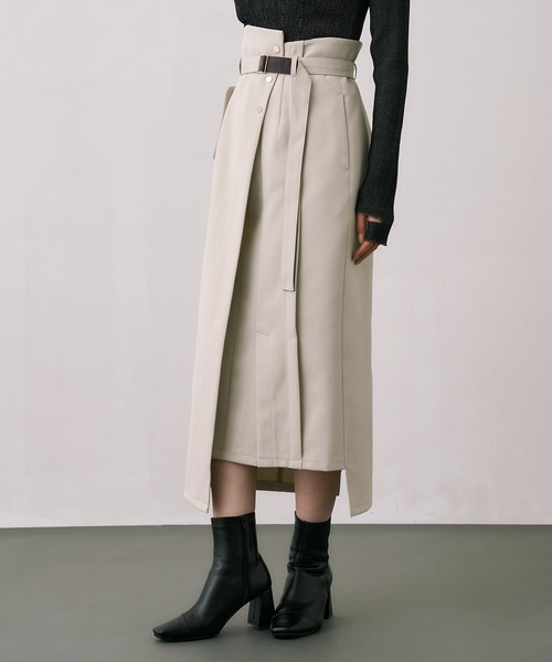 UNITED TOKYO（ユナイテッドトウキョウ）の「【WEB限定カラーあり】スリムエフェクトタイトスカート｜ウォッシャブル/防シワ/細見え/オフィスカジュアル/秋服/冬服（スカート・レディース・ブラック/ブルー/ブラウン/グレー/アイボリー・1/2/3）」の19枚目の写真