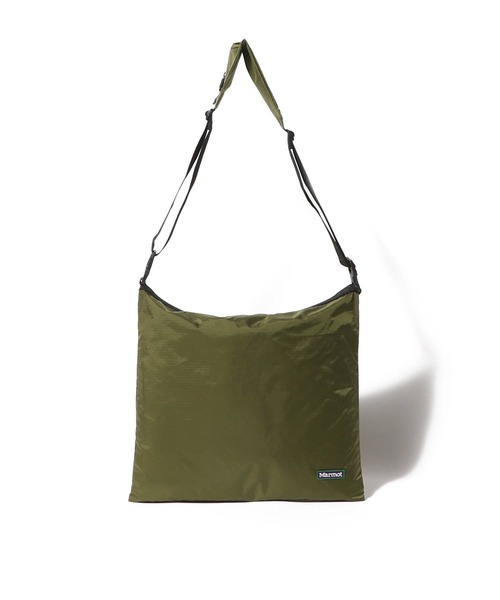 MARMOT(マーモット)の「Marmot / マルチパーパスバッグ《ESTNATION EXCLUSIVE》(ショルダーバッグ・レディース・ピンク/ブラック/カーキ/グレイッシュベージュ・FREE)」の3枚目の写真