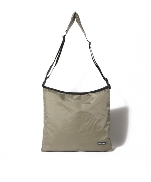 MARMOT(マーモット)の「Marmot / マルチパーパスバッグ《ESTNATION EXCLUSIVE》(ショルダーバッグ・レディース・ピンク/ブラック/カーキ/グレイッシュベージュ・FREE)」の2枚目の写真