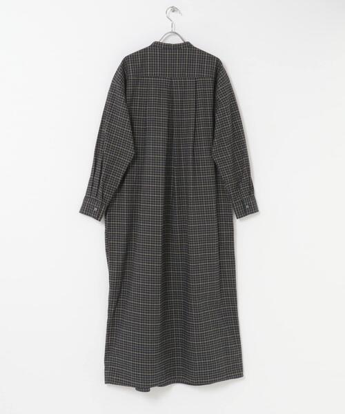 FORK&SPOON（フォークアンドスプーン）の「FORK&SPOON　タックデザインワンピース（ワンピース・レディース・ベージュ系その他/ブラック系その他・1/2）」の12枚目の写真