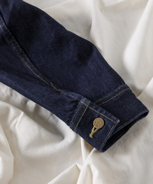 Lee(リー)の「Lee × FREAK'S STORE/リー 別注 101-J RIDERS JACKET/リー ワンオーワン ジェー デニム ライダース ジャケット(デニムジャケット・メンズ・ネイビー/ダークネイビー・MEDIUM/LARGE)」の8枚目の写真