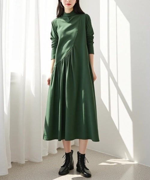 cammie(キャミー)の「タートルネックデザインワンピース(ワンピース・レディース・ブラック/グリーン/ネイビー・M/L)」の16枚目の写真