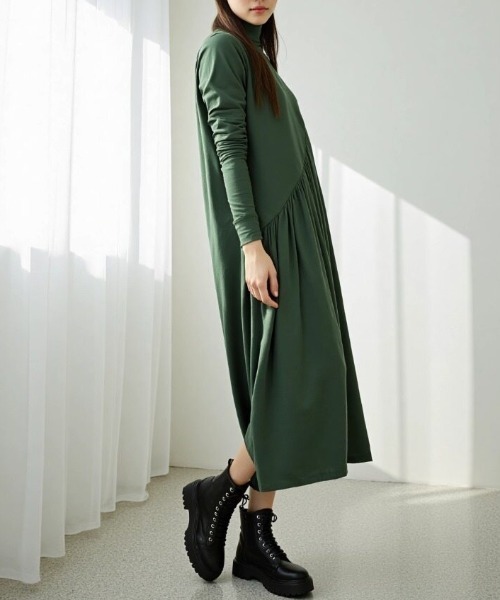 cammie(キャミー)の「タートルネックデザインワンピース(ワンピース・レディース・ブラック/グリーン/ネイビー・M/L)」の19枚目の写真