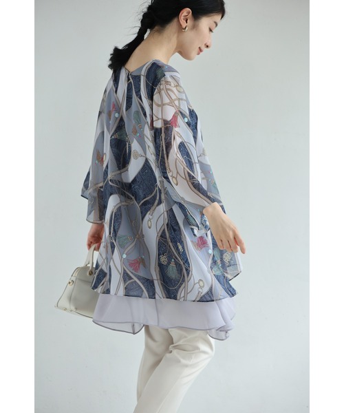 重なるデザインのスカーフ柄エアリーチュニック（チュニック）｜CAWAII