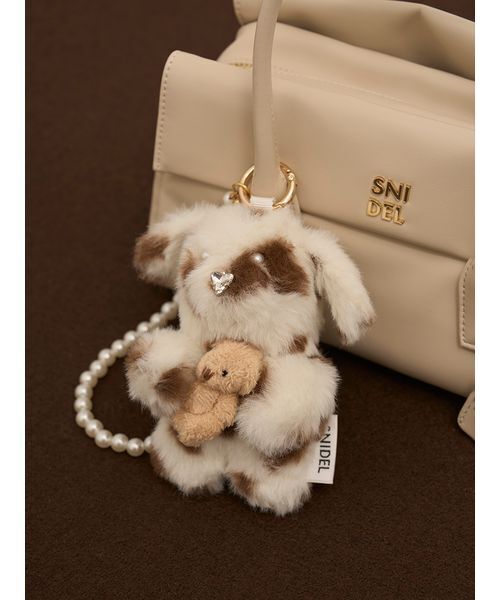 SNIDEL(スナイデル)の「フラップボストンバッグ(ボストンバッグ・レディース・アイボリー/ブラック/キャメル/イエロー・F)」の8枚目の写真