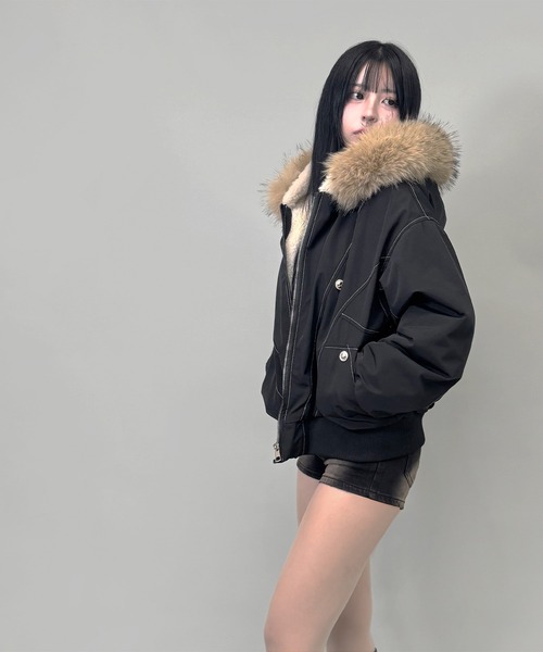 shirocon(yori)ボンディング素材取外し可能ファーフード付きジャケット shirocon プードルフードボンディングジャケット | 2024 AW Collection