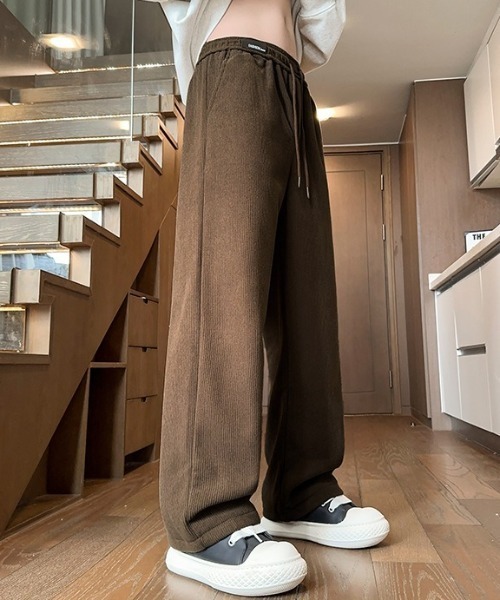 link lot(リンクロット)の「【裏ボア】コーデュロイストレートイージーパンツ(その他パンツ・メンズ・ブラック/アイボリー/ブラウン・M/L)」の15枚目の写真