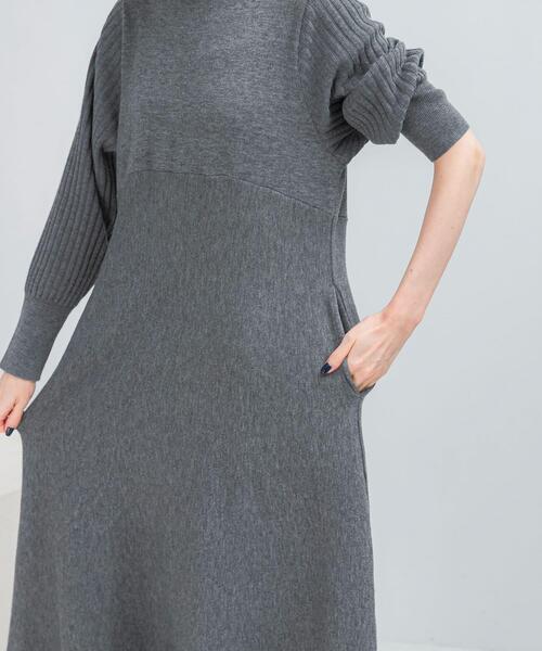 URBAN RESEARCH ROSSO WOMEN（アーバンリサーチ　ロッソ）の「『WEB限定』タートルネックデザインスリーブワンピース（ワンピース・レディース・グレー/ダークブラウン/レッド/ネイビー・FREE）」の8枚目の写真