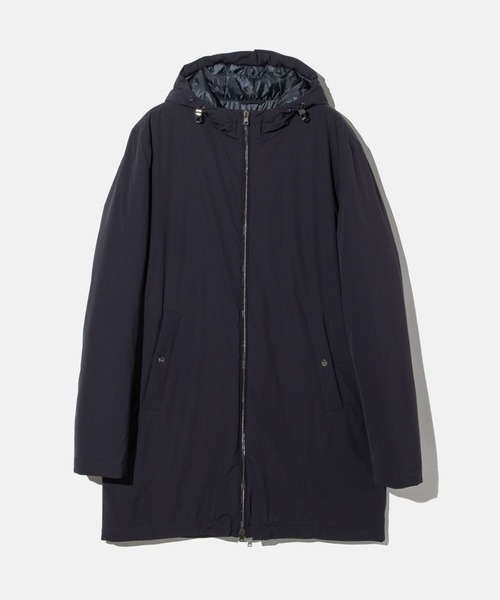 HERNO(ヘルノ)の「HERNO RESORT PACKBLE ヘルノ パッカブル 中わた コート(ダウンジャケット/コート・メンズ・ネイビー系1/ブラック・50)」の2枚目の写真
