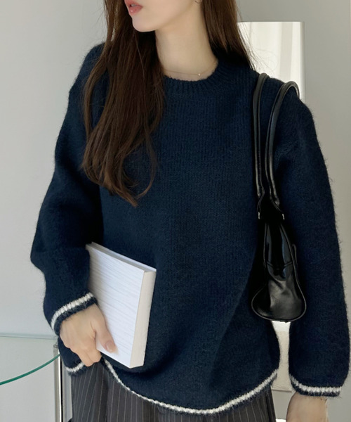 Ada.（エイダ）の「配色ライン クルーネック ふわもこ ニット（ニット/セーター・レディース・グレー/アイボリー/ネイビー/ブラウン・FREE）」の6枚目の写真