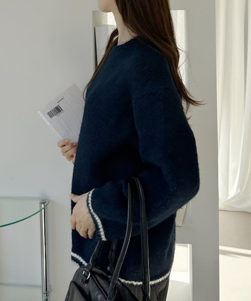 Ada.（エイダ）の「配色ライン クルーネック ふわもこ ニット（ニット/セーター・レディース・グレー/アイボリー/ネイビー/ブラウン・FREE）」の10枚目の写真