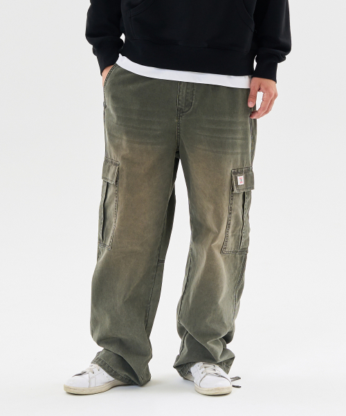 AECA(エイカ)の「VINTAGE WASHING CARGO WIDE PANTS-GREEN(その他パンツ・レディース・その他・LARGE/SMALL/MEDIUM)」の1枚目の写真