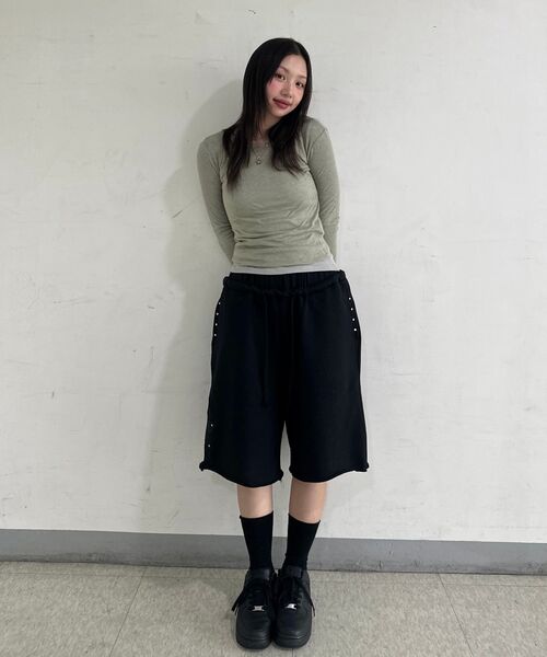 GILAARCHIVE(ギラアーカイブ)の「STAR PATCH BERMUDA SWEAT SHORTS_BK(その他パンツ・レディース・その他・FREE)」の9枚目の写真