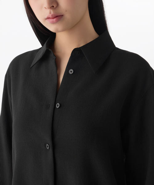 MUSINSA STANDARD WOMAN（ムシンサスタンダードウーマン）の「ウィメンズリラックスドリネンライクシャツ[ブラック]（シャツ/ブラウス・レディース・その他・SMALL/MEDIUM/LARGE/X-SMALL）」の4枚目の写真
