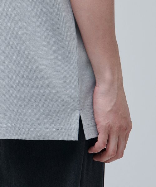 MUSINSA STANDARD（ムシンサスタンダード）の「リラックスフィットピケポロシャツ[ライトグレー]（ポロシャツ・メンズ・その他・SMALL/MEDIUM/LARGE/X-LARGE/XX-LARGE）」の7枚目の写真