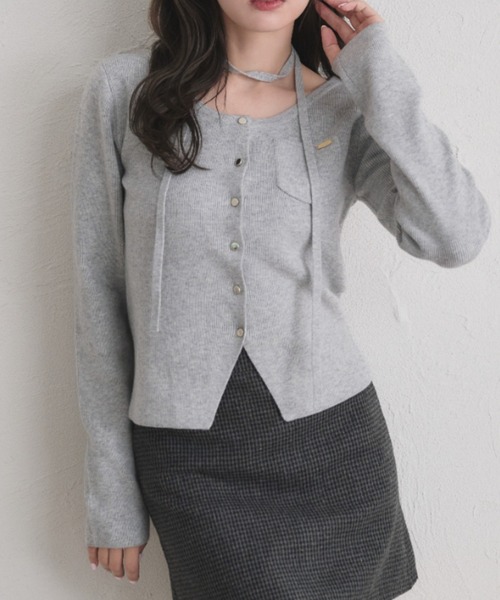 fupel（フぺル）の「choker waist shape knitcardigan / チョーカー付きウエストシェイプニットカーディガン（カーディガン/ボレロ・レディース・グレー/ネイビー・FREE）」の2枚目の写真