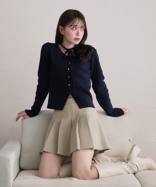 fupel（フぺル）の「choker waist shape knitcardigan / チョーカー付きウエストシェイプニットカーディガン（カーディガン/ボレロ・レディース・グレー/ネイビー・FREE）」の4枚目の写真
