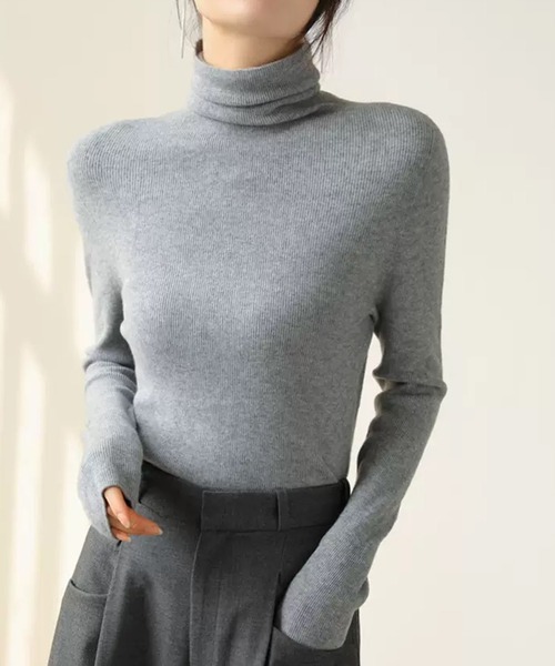VIBGYOR（ヴィブジョー）の「【EIZZ/アイズ】ハイゲージ タートルネック タイトフィット ニット（ニット/セーター・レディース・チャコール/ブラウン/ブラック/オフホワイト/グレー/ブルー・FREE）」の4枚目の写真