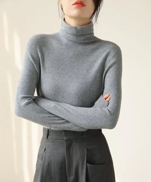 VIBGYOR（ヴィブジョー）の「【EIZZ/アイズ】ハイゲージ タートルネック タイトフィット ニット（ニット/セーター・レディース・チャコール/ブラウン/ブラック/オフホワイト/グレー/ブルー・FREE）」の11枚目の写真