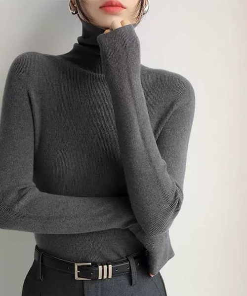 VIBGYOR（ヴィブジョー）の「【EIZZ/アイズ】ハイゲージ タートルネック タイトフィット ニット（ニット/セーター・レディース・チャコール/ブラウン/ブラック/オフホワイト/グレー/ブルー・FREE）」の16枚目の写真