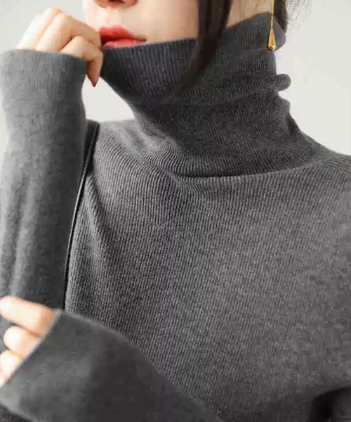 VIBGYOR（ヴィブジョー）の「【EIZZ/アイズ】ハイゲージ タートルネック タイトフィット ニット（ニット/セーター・レディース・チャコール/ブラウン/ブラック/オフホワイト/グレー/ブルー・FREE）」の18枚目の写真