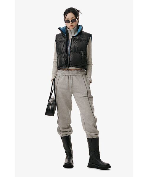 LUVISTRUE(ラヴイズトゥルー)の「AM STAR LOGO PADDING VEST(BLACK)(ダウンベスト・レディース・その他・FREE)」の10枚目の写真
