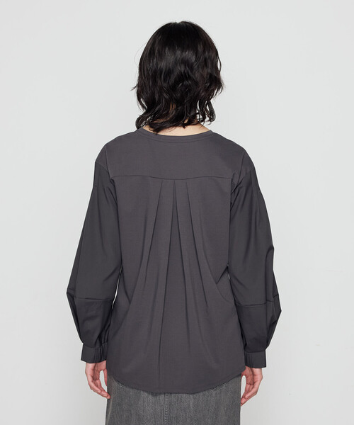 Gabardine K.T（ギャバジンケーティー）の「80ポンチ 袖パフカットソー（Tシャツ/カットソー・レディース・チャコール/ホワイト・9号/11号/7号/5号）」の16枚目の写真
