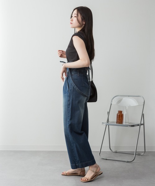 aity(アイティ)の「サスペンダー付きデニムハイウェストワイドパンツ 3way コットン100%(デニムパンツ・レディース・ネイビー/ブラック/ワンウォッシュ・M/L/LL/3L/4L)」の15枚目の写真