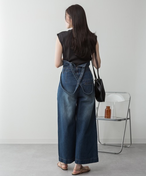 aity(アイティ)の「サスペンダー付きデニムハイウェストワイドパンツ 3way コットン100%(デニムパンツ・レディース・ネイビー/ブラック/ワンウォッシュ・M/L/LL/3L/4L)」の18枚目の写真