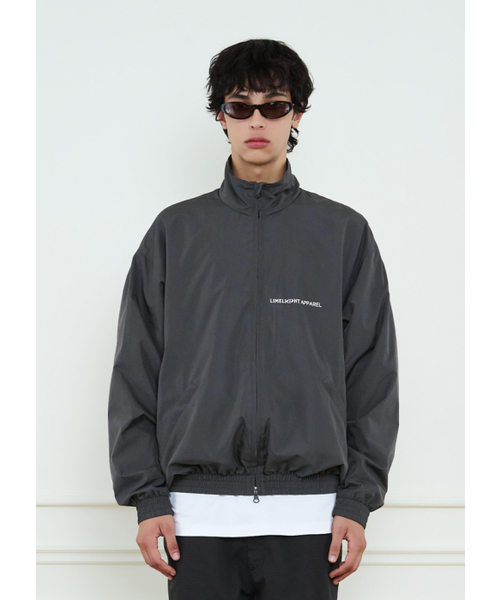 LIMELIGHT APPAREL(ライムライトアパレル)の「アパレルリップストップオーバーサイズ2WAYウィンドブレーカー(チャコール/ホワイト)(ナイロンジャケット・メンズ・その他・SMALL/MEDIUM/LARGE/X-LARGE)」の1枚目の写真