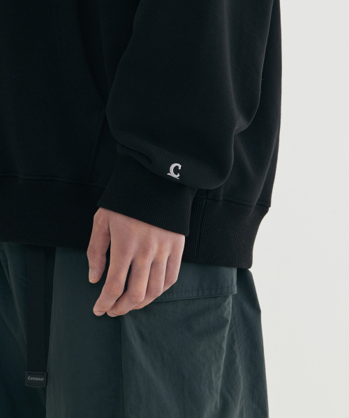 COVERNAT(カバーナット)の「センターアセンティックフードパーカー ブラック(パーカー・レディース・その他・X-SMALL/SMALL/MEDIUM/LARGE/X-LARGE/XX-LARGE)」の8枚目の写真