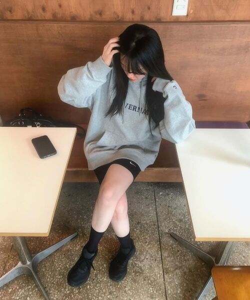 COVERNAT(カバーナット)の「センターアセンティックフードパーカー ブラック(パーカー・レディース・その他・X-SMALL/SMALL/MEDIUM/LARGE/X-LARGE/XX-LARGE)」の17枚目の写真