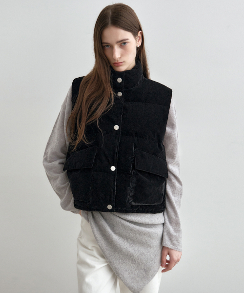 MONGDOL(モンドル)の「ダックダウンベルベットパディングベストブラックMDJP019BLACK(ダウンベスト・レディース・その他・F)」の1枚目の写真