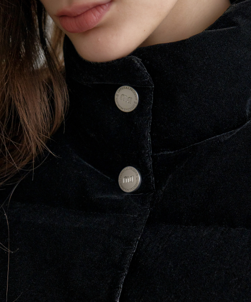 MONGDOL(モンドル)の「ダックダウンベルベットパディングベストブラックMDJP019BLACK(ダウンベスト・レディース・その他・F)」の4枚目の写真