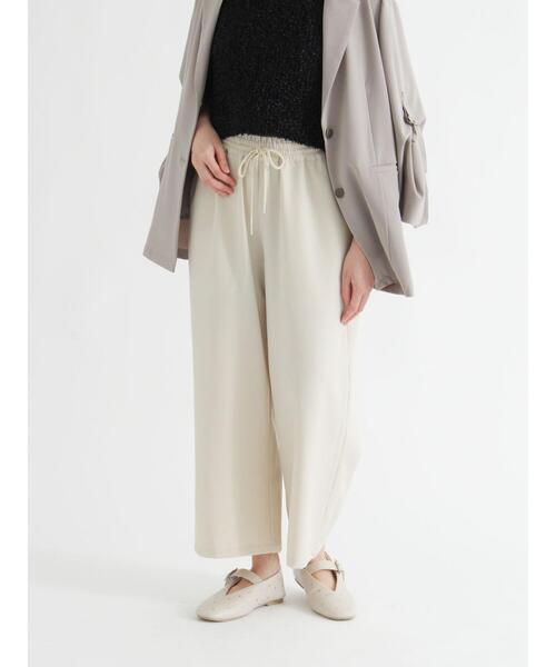 Te chichi TERRASSE(テチチテラス)の「【選べる着丈】ストレートイージーパンツ(その他パンツ・レディース・チャコールグレー/ブラック/イエロー/ベージュ/ブラウン・フリー(S)/フリー(M))」の22枚目の写真