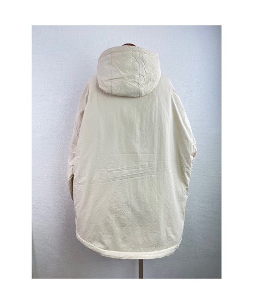 WORLD WIDE LOVE!(ワールドワイドラブ)の「中綿BIGブルゾン(ブルゾン・レディース・アイボリー/ブラック/カーキ・1)」の5枚目の写真