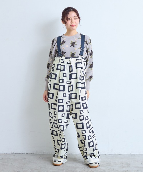 MARKEY'S（マーキーズ）の「ツイル総柄エヴォルブサロペット/おとな（サロペット/オーバーオール・レディース・イエロー系その他/ブラック系その他/グリーン系その他/レッド系その他・160cm）」の6枚目の写真